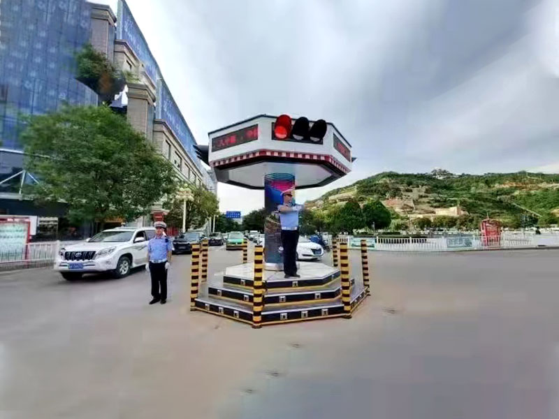 交通警察站岗亭 ZT-007